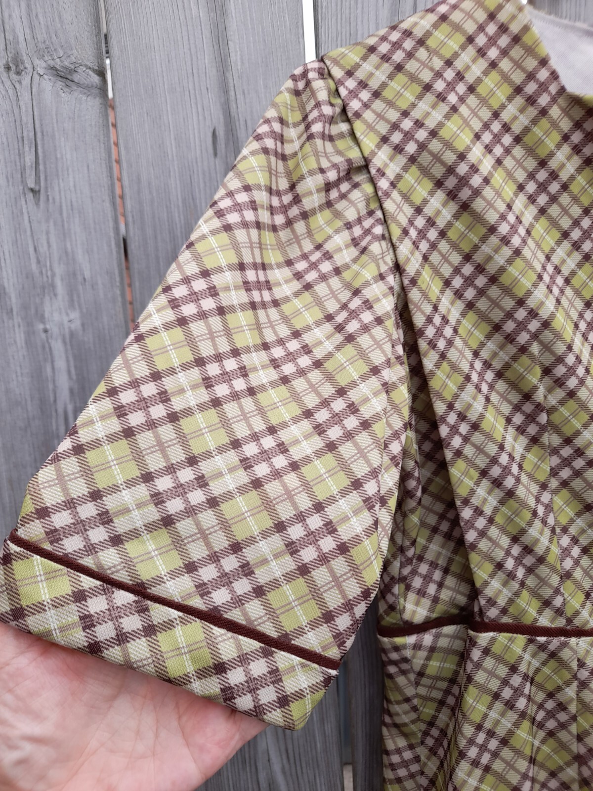 Amish Mennonite Cape Dress 36″ Bust 29.5″ Waist Retro 90s Green Brown Plaid
