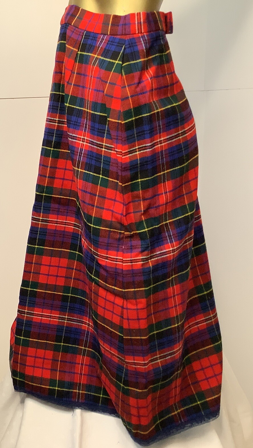 Vintage Homemade Wool Skirt Red Tartan Plaid Midi 28 Inch Waist Lined
