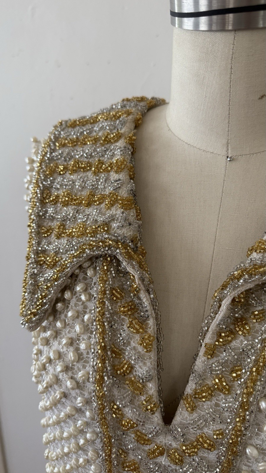 1960s Alexander’s Heavily Beaded Embellished Lace/Faux Pearl Mini Dress Couture