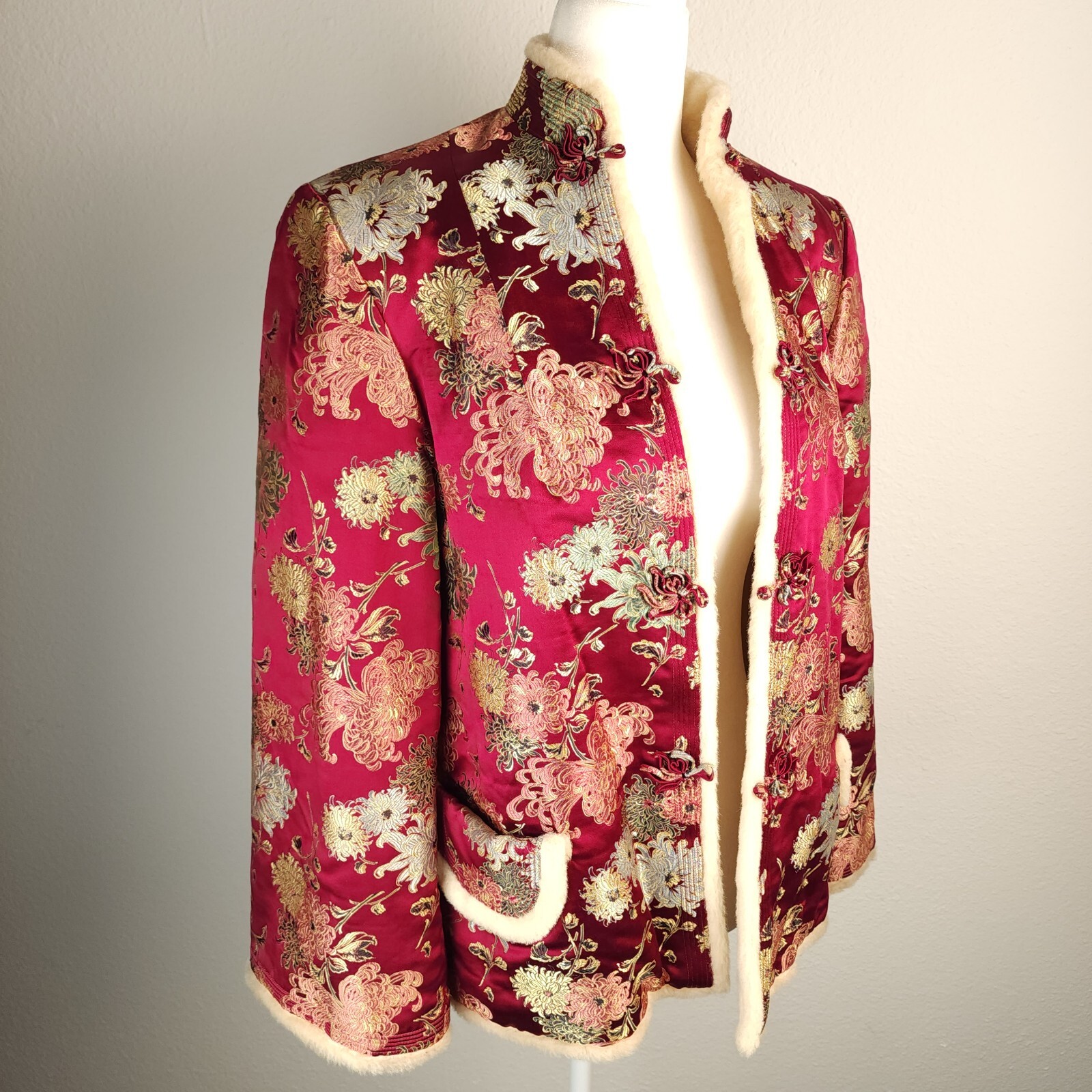 Vintage 70s Asian Mandarin Sherpa Lined Jacket Coat Silk Burgundy Chrysanthemum