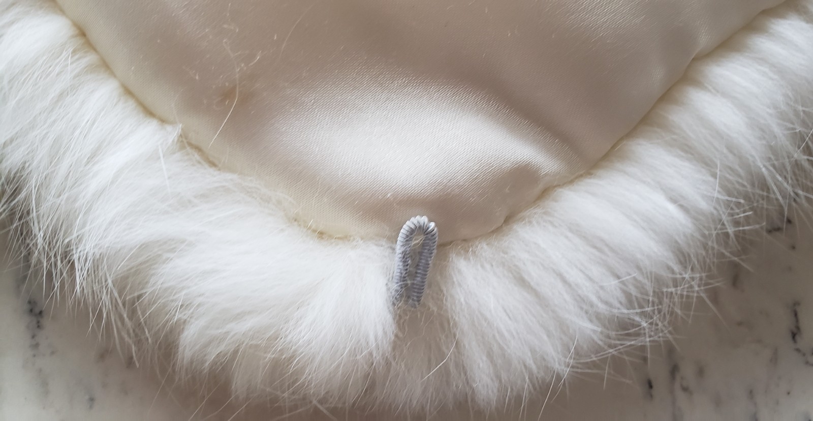 WHITE STOLE 'Princess’ Ivory Rabbit Fur Bridal Shawl | Classic Retro Glamour (S)