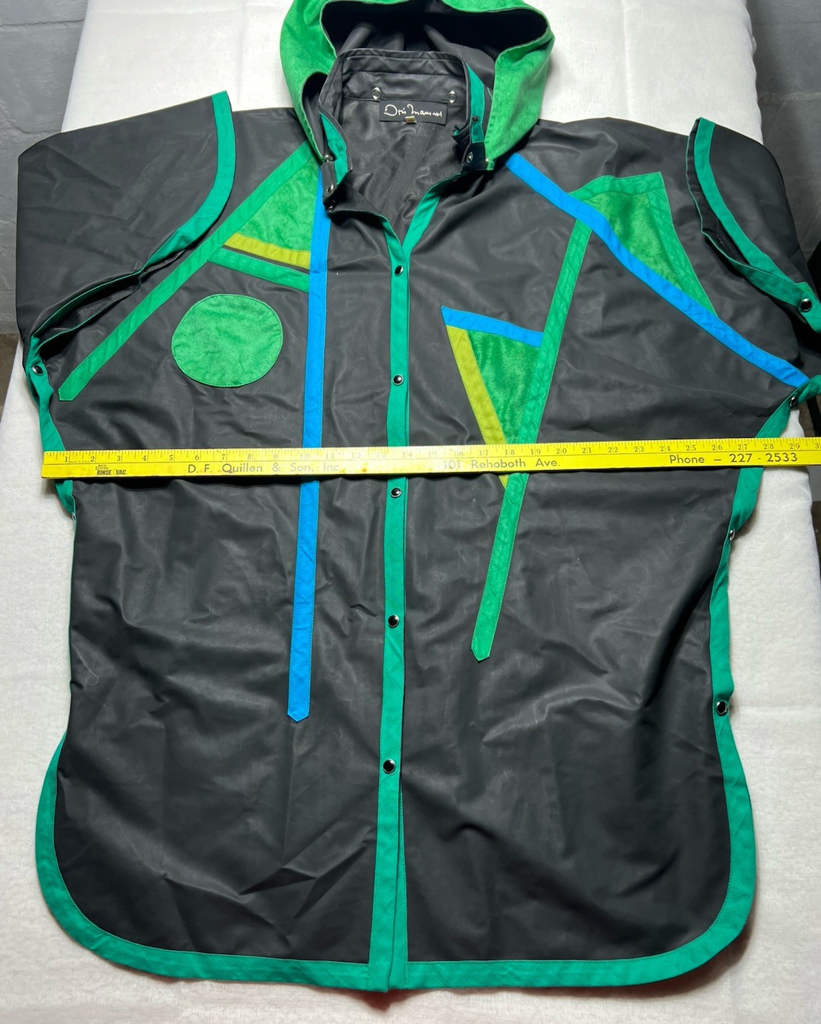 VTG Iris Mansard Rain CoatJacket Poncho Size Small Hooded Geometric 1990’s Y2K