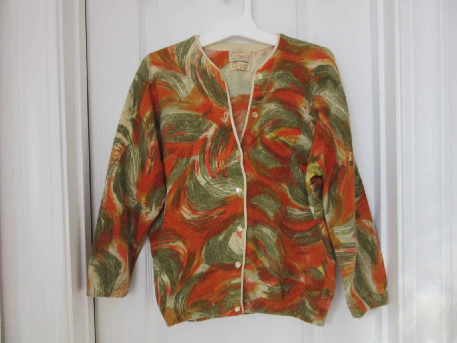VTG Angelon by Darlene Hand Screen Printed Sweater Sz S Avocado & Orange MOD
