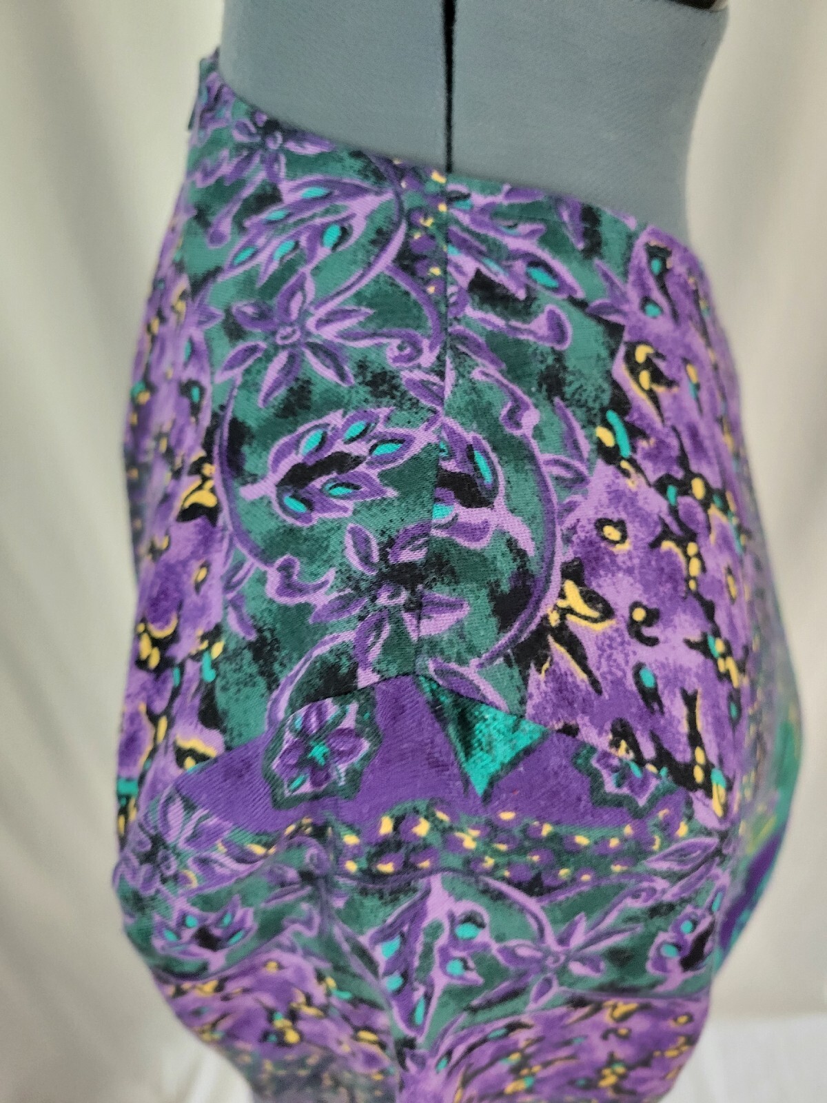 Vintage Terri Ellen Purple & Green Patterned Dress Size M/L?