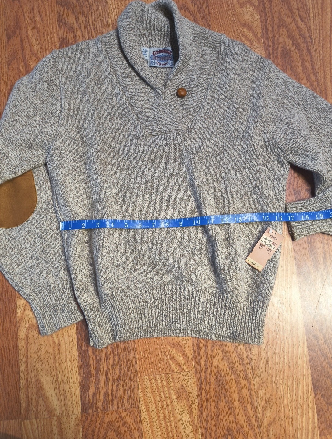 Vtg Cambridge Dry Goods Ragg Wool Blend Sweater NWT M Leather Elbow Patch