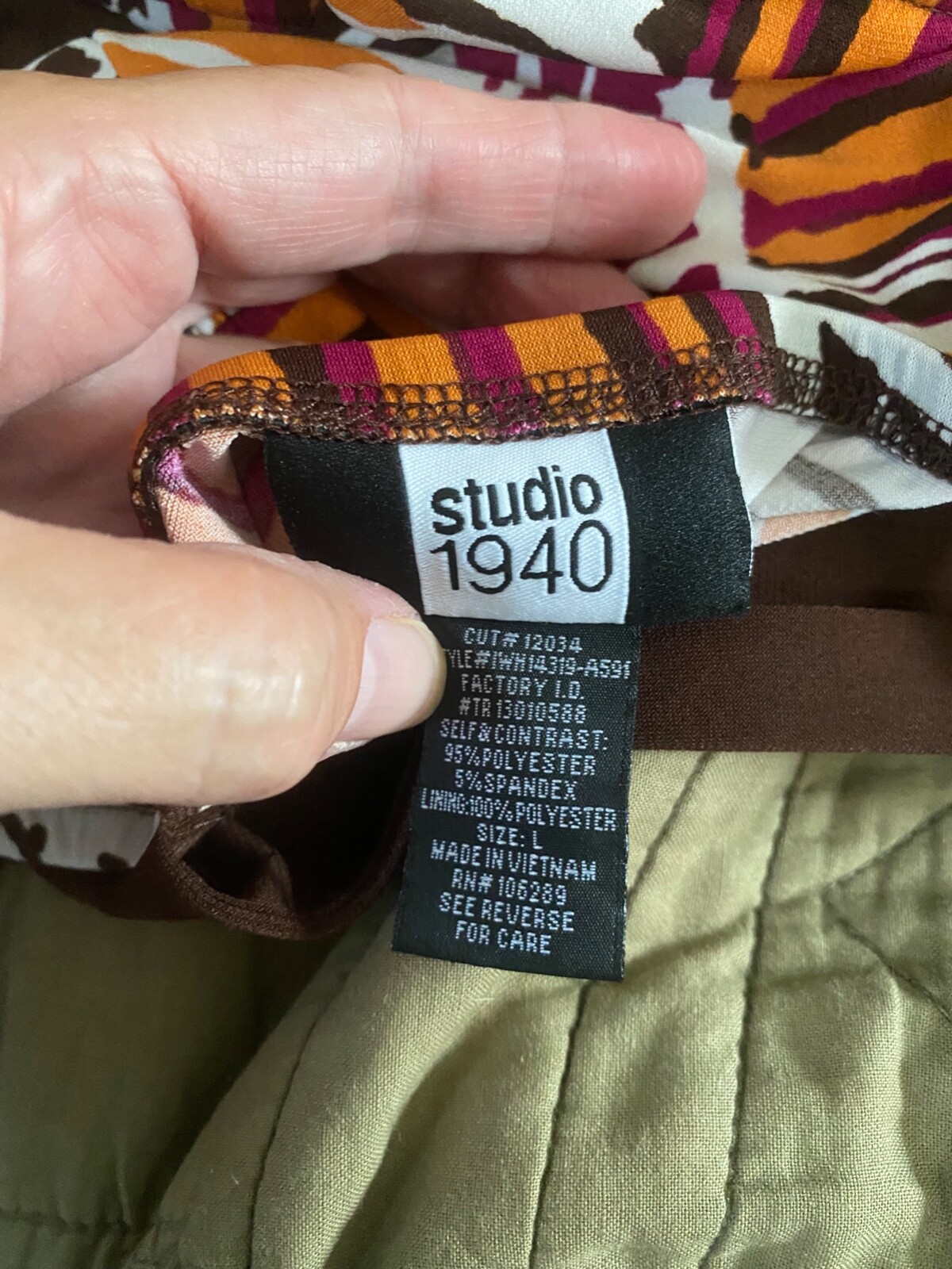 D03– STUDIO 1940 vintage BROWN/ORANGE.PURPLE/WHITE WOMENS TOP SZ L. NEW