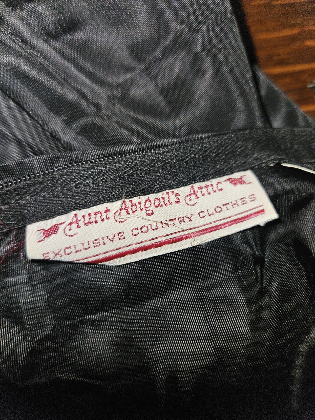 Vintage Aunt Abigails Attic Black Tafetta Maxi Steampunk Witches Gothic Skirt