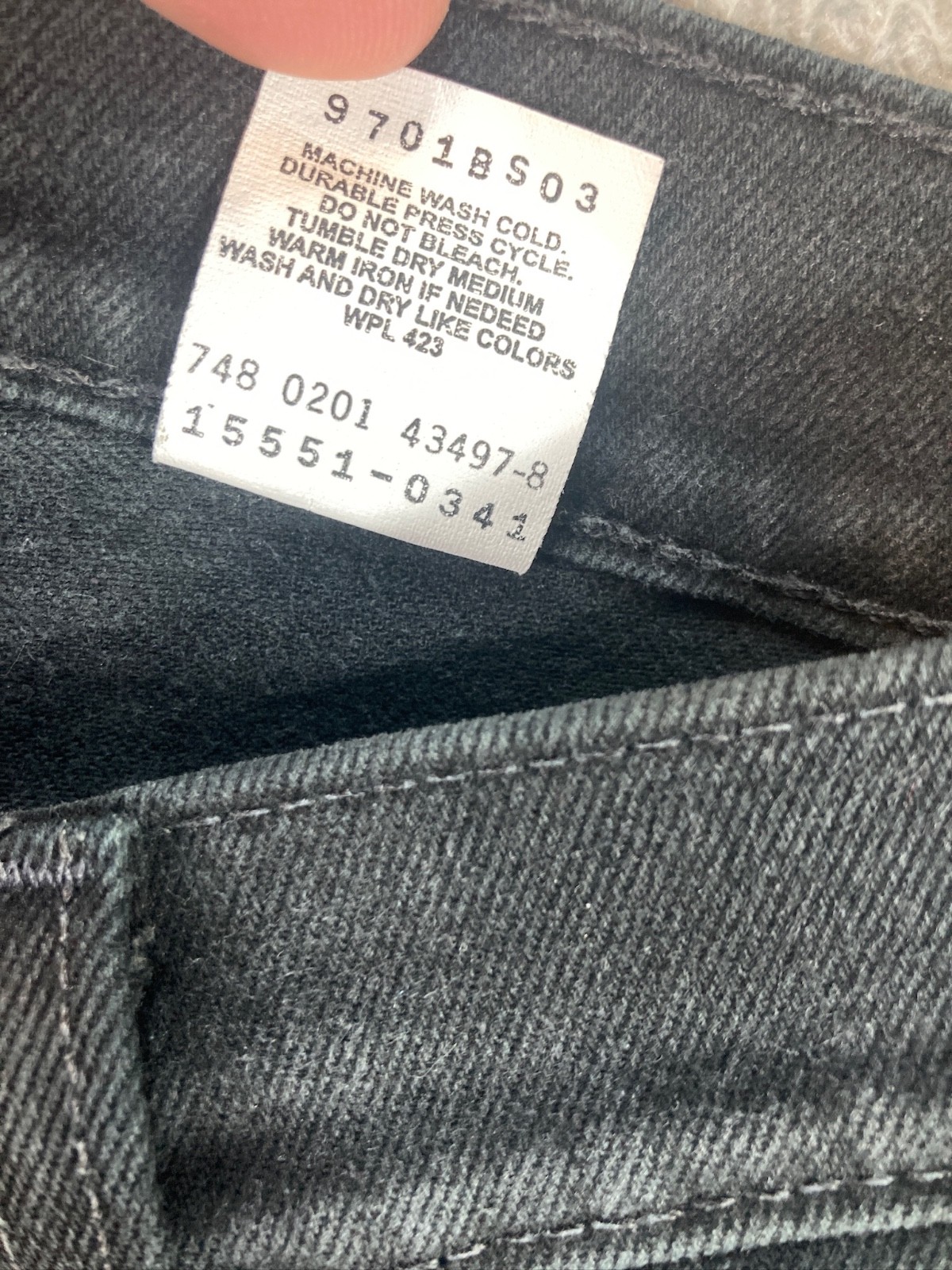 Levis 550 Jeans Womens Size M 8 Mis BlackRelaxed Fit Tapered Leg 28×30 VTG