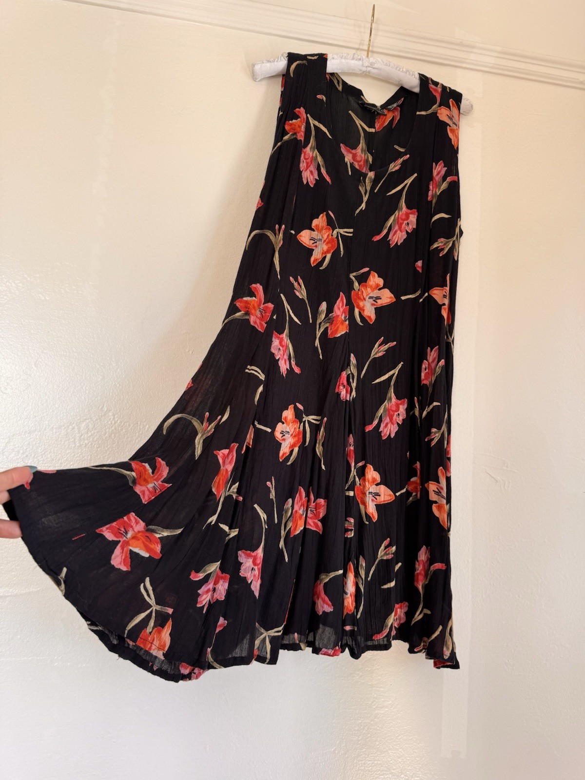 Vintage Women’s 90S Black Floral Mini Dress By Starina Size:M Made In India