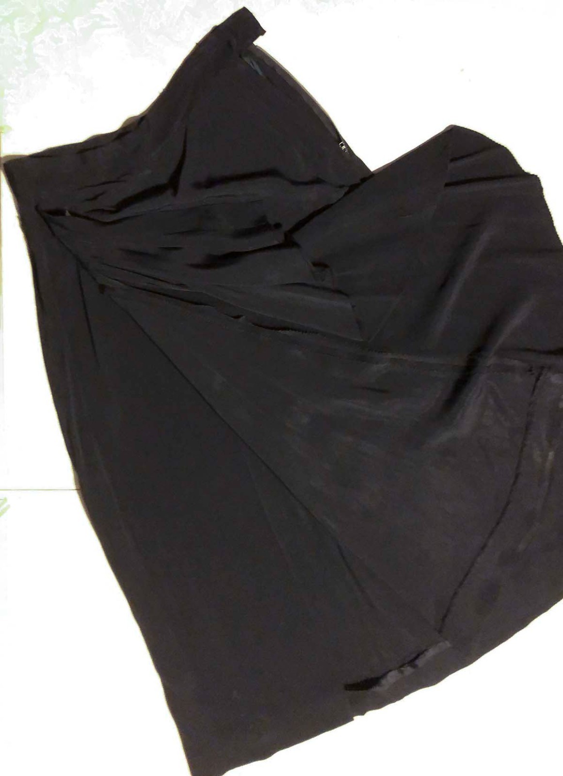 Vintage elegant 30s – 40s Black Rayon Crepe Wrap Sarong Skirt w/pin waist 27