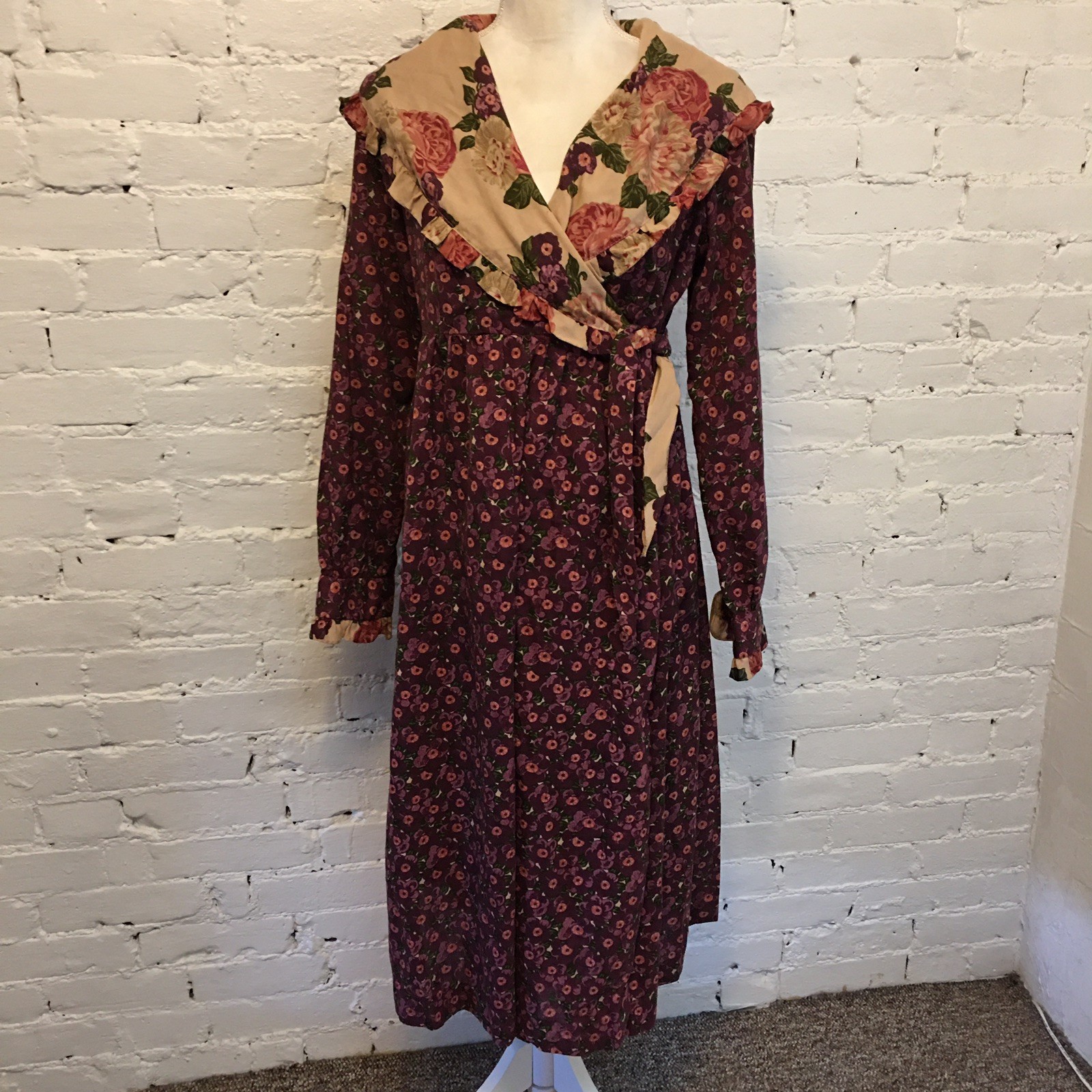 Vintage 70s Potage Bonwit Teller prairie dress burgundy floral tie waist size m