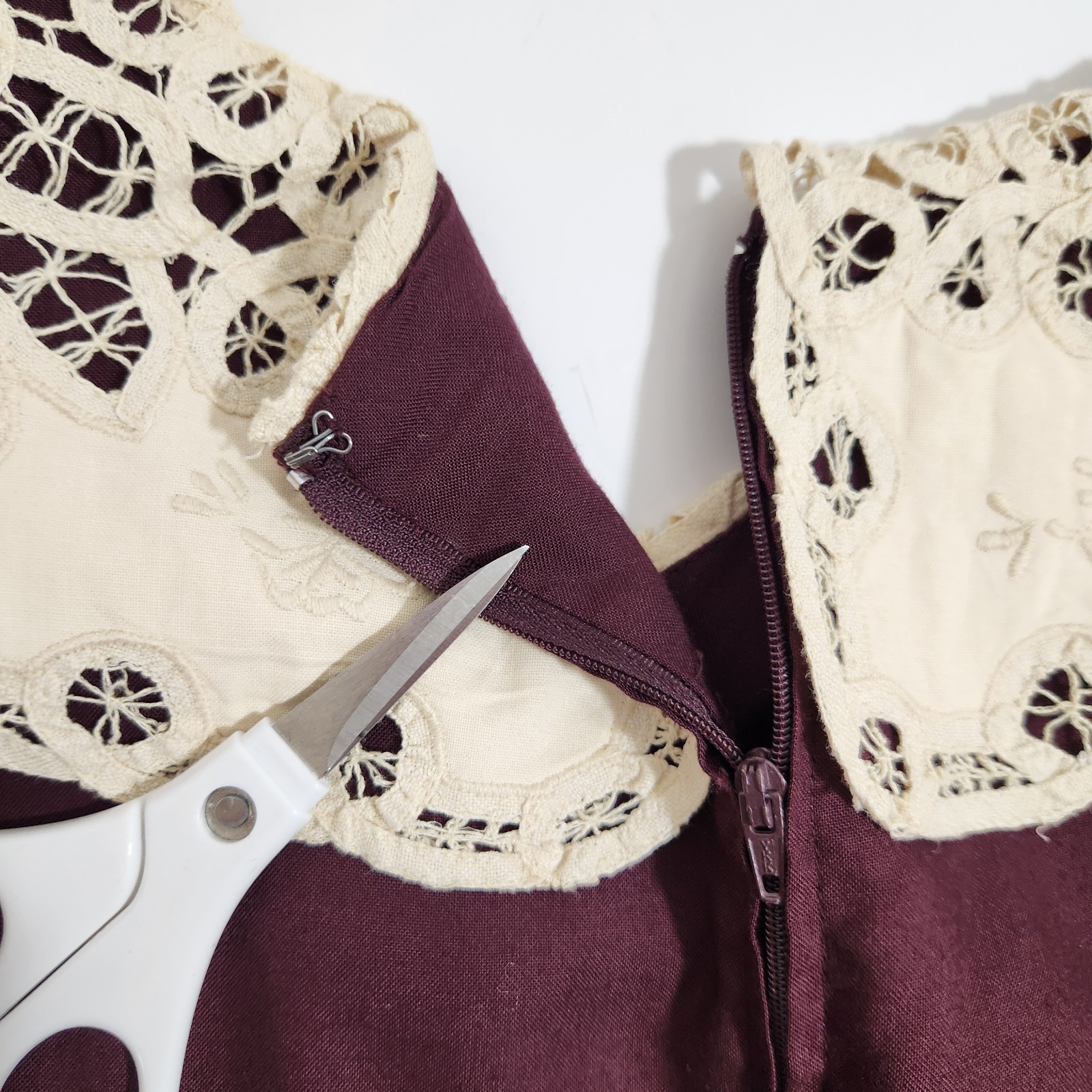Vintage Plaza South Plus 20W Burgundy Prairie Midi Dress Lace Collar Cottagecore