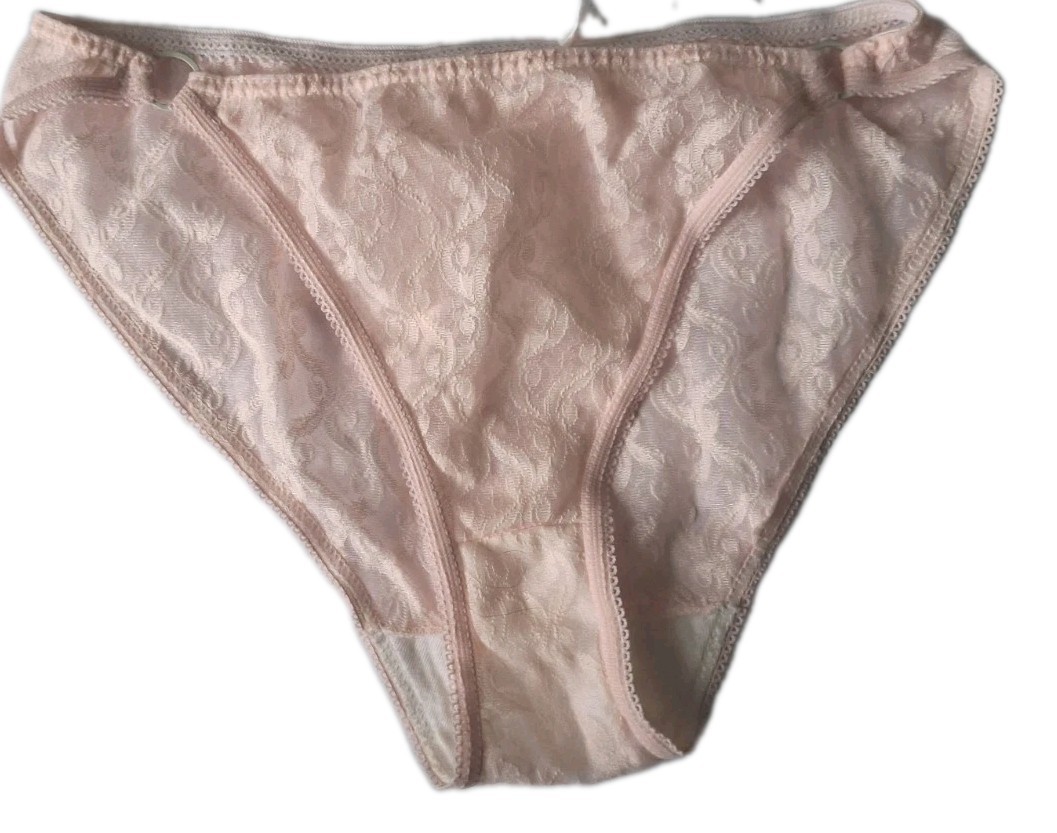 Vintage Sears Kiki Bikini Panty All Over Lace Size 7 Pastel Pink Underwear