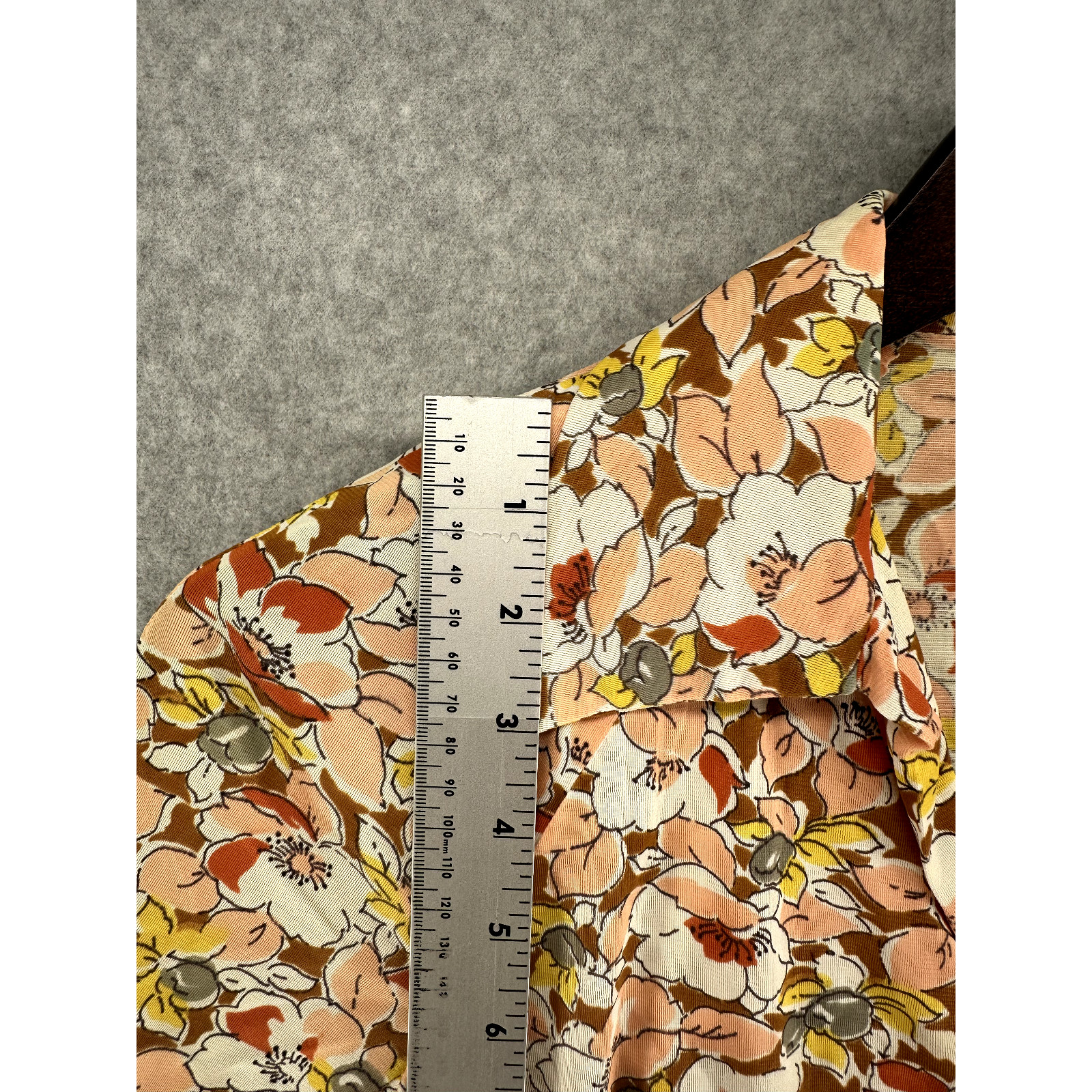 Handmade Womens Blouse Top Size XS See Measurements Multicolor Floral Vintage