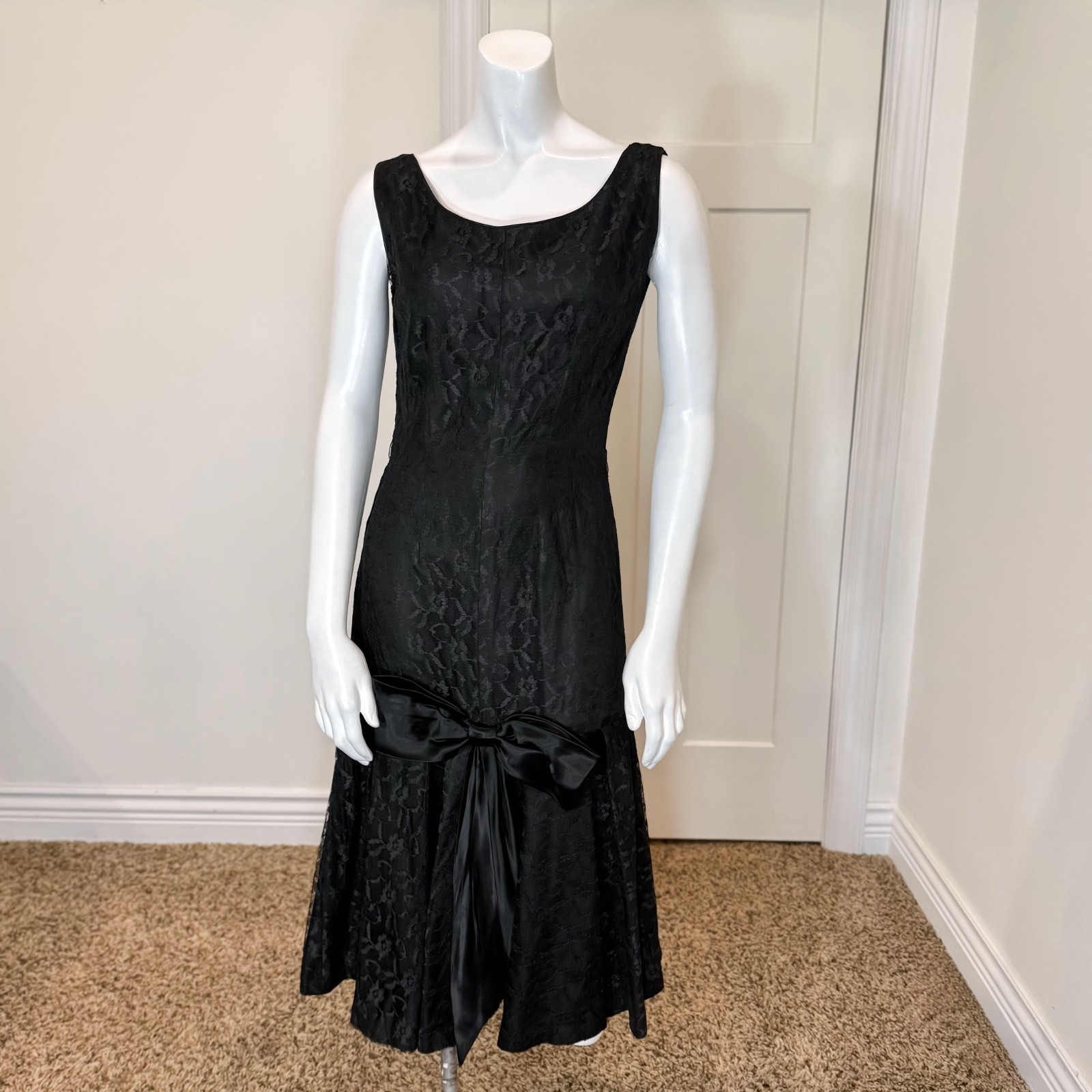 Vintage 50’s MERMAID LACE MIDI DRESS BOW Goth Drop Waist Cocktail Wiggle Prom