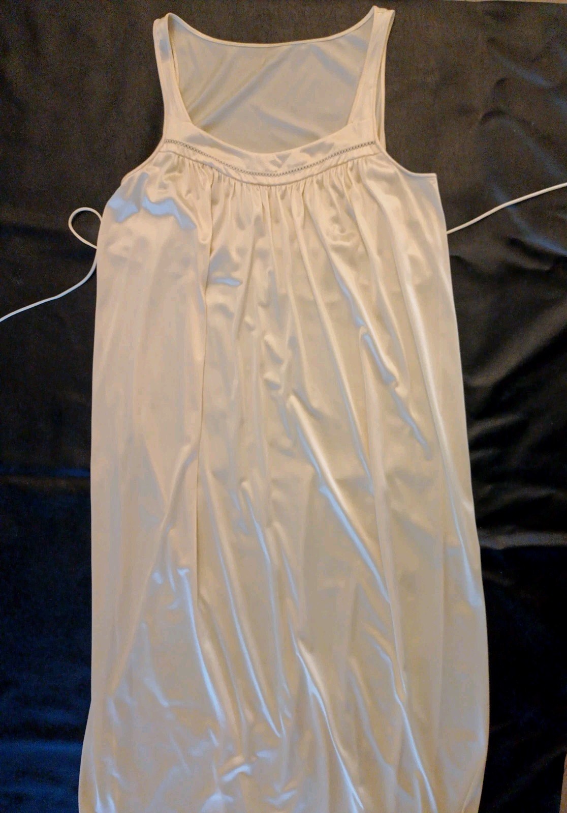 Vtg JC Penney Long Glamorous Cream Yellow Nylon Night Gown Sleeveless Dress