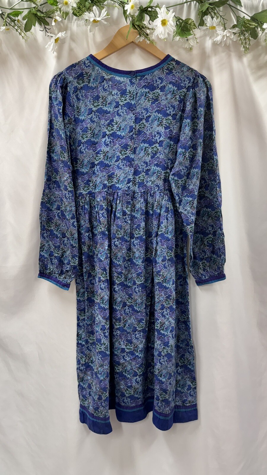 Rare Vintage phool Indian Cotton Dress Beaded Embroidery