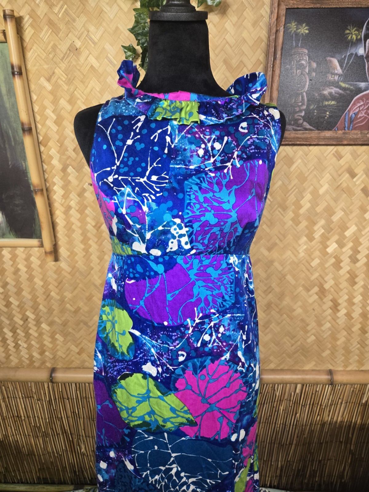 Vintage Waltah Clarke’s Hawaiian Floral Aloha Maxi Dress w1094