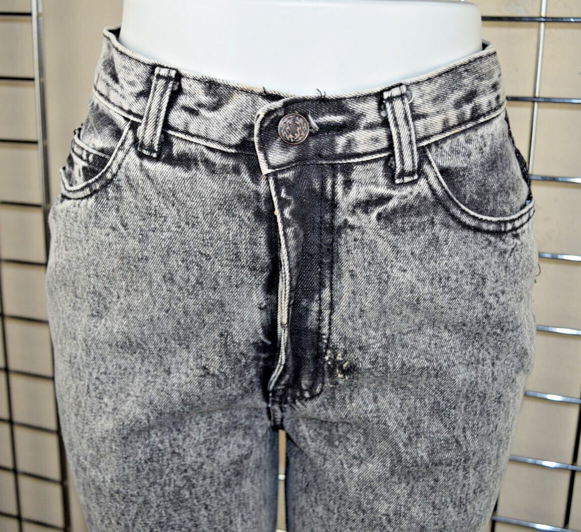 Vintage Jeans Acid Wash Made in the Shade 28 x 30 80s High Waist Made USA