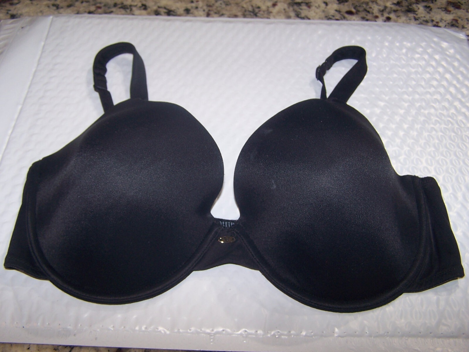 Vassarette Heavenly Ultra Soft 75269 Black Underwire Bra 40D