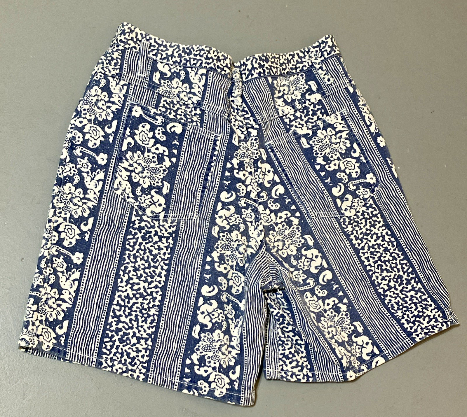 Vintage Stefano Womens M High Rise Stripe Denim Shorts 100% Cotton High Waist