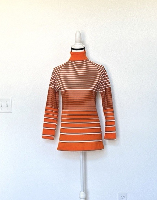 VTG 1970s Gradient Striped Knit Turtleneck
