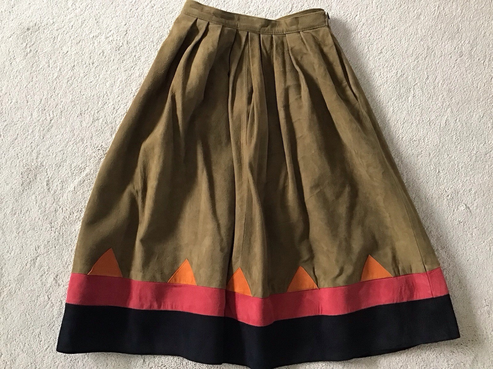 Vintage LEATHERCRAFT PROCESS Women’s Size 6 Brown Suede Leather Skirt