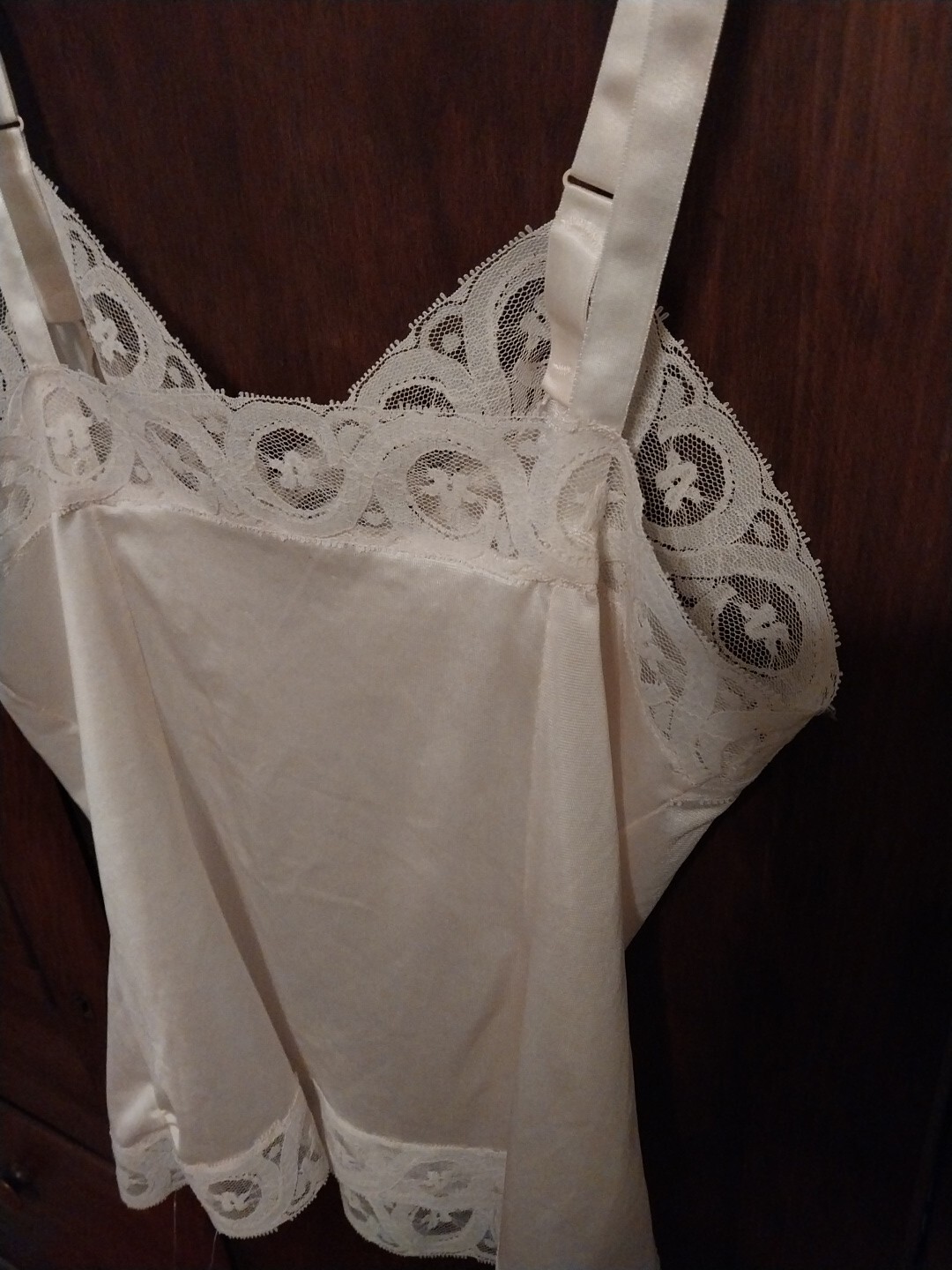Vintage Camisole Cami Komar 100% Nylon Ivory Lots Of Lace Size 34