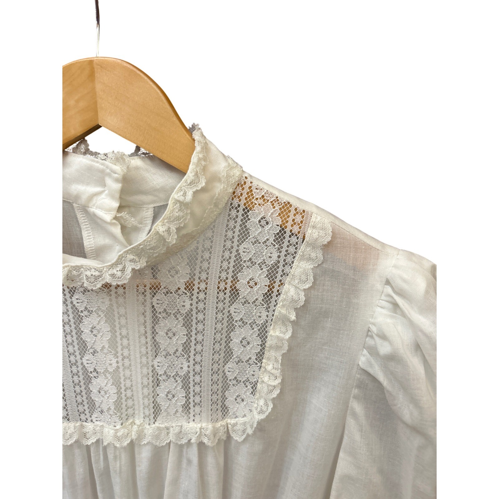Vintage White Prairie Dress Cottagecore Victorian Romantic Lace Yoke Romantic