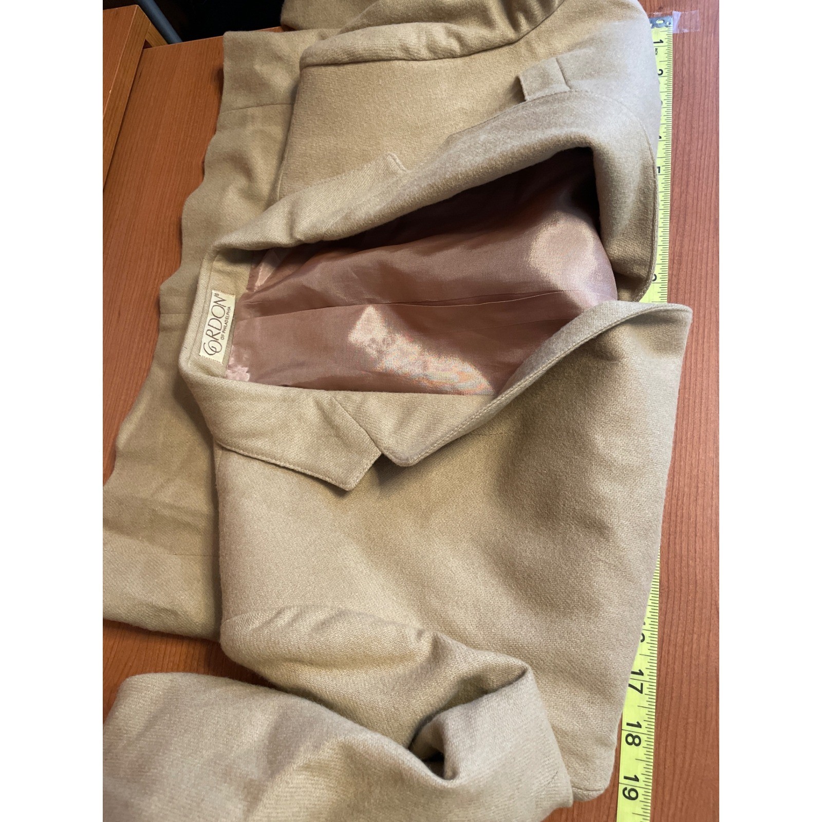 Gordon of Philadelphia Women Blazer Vintage 100% Wool Two Button 10 Tan Camel