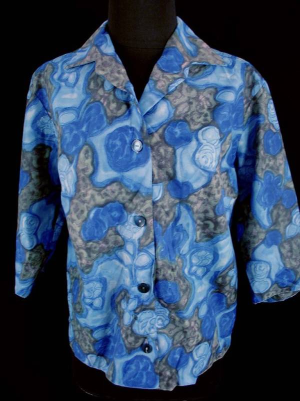 PLUS SZ FRENCH VINTAGE 1950’S NYLON PRINT BLOUSE 44-46