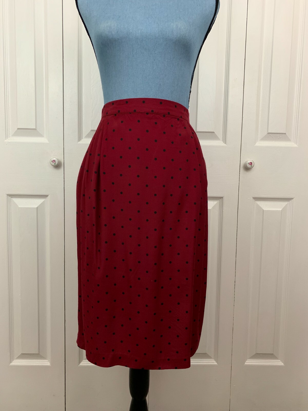 Vintage 1980’s 1990’s Tulip Skirt Burgundy Black Polka Dot Knee Length 28″