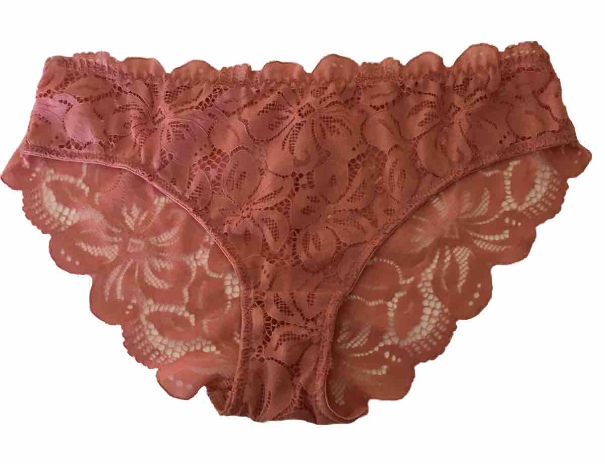VTG ~ MARILYN MONROE ~ 4 pairs of all Lace Bikini Panties Size M Nylon Blend