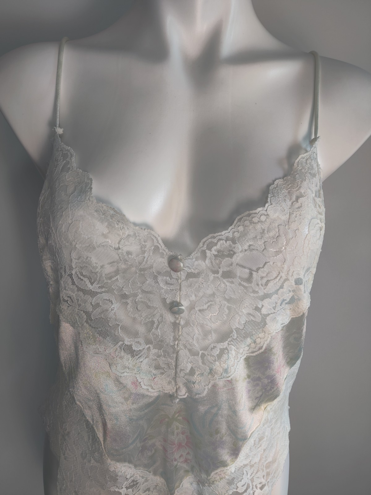 Vintage 80’s Peek-a-boo Teddy Floral Sexy Lace Vassarette XL Made In USA