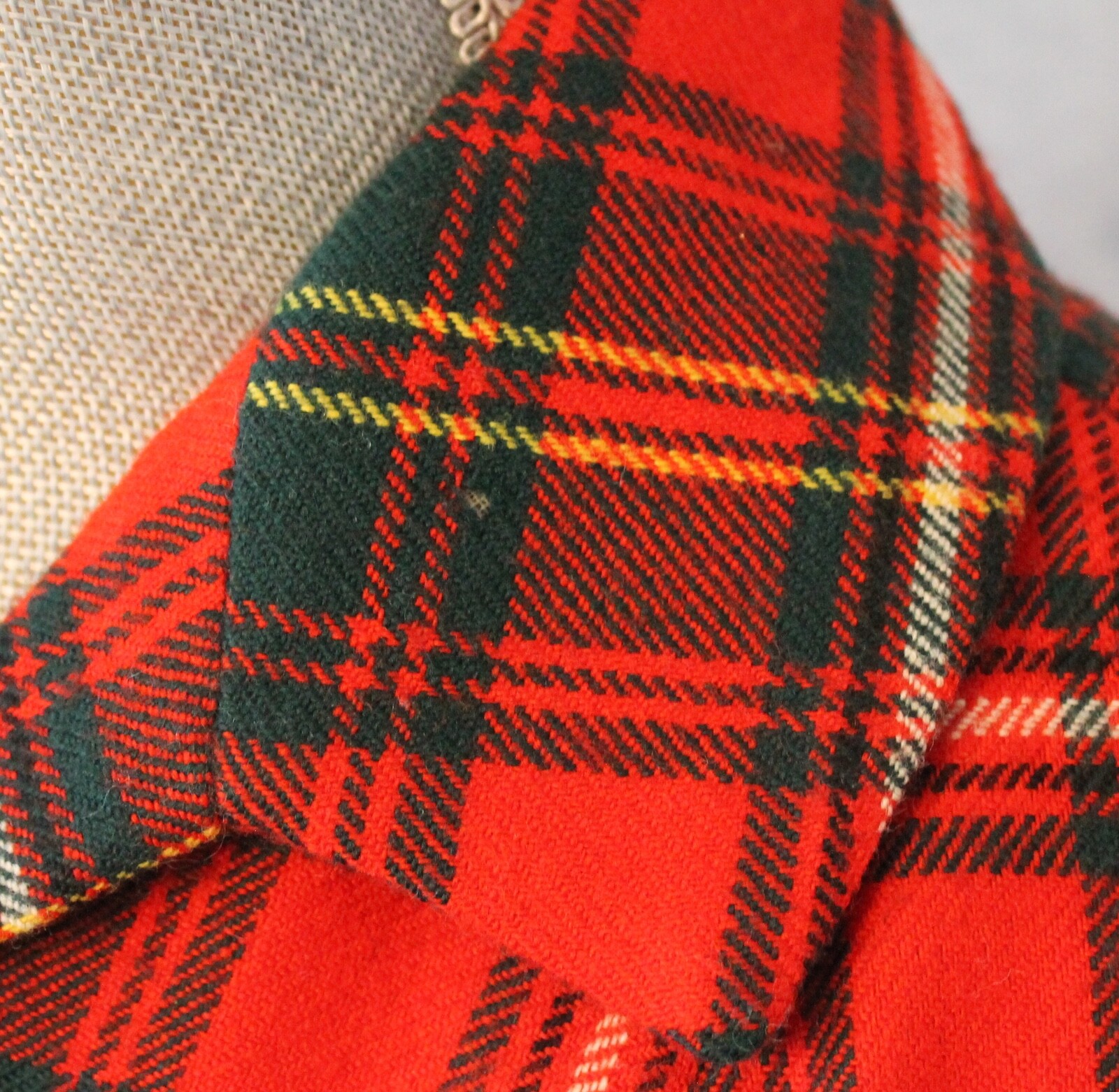 Vintage Red, Green and Yellow Plaid Wool Women’s Tailored Hong Kong Jacket