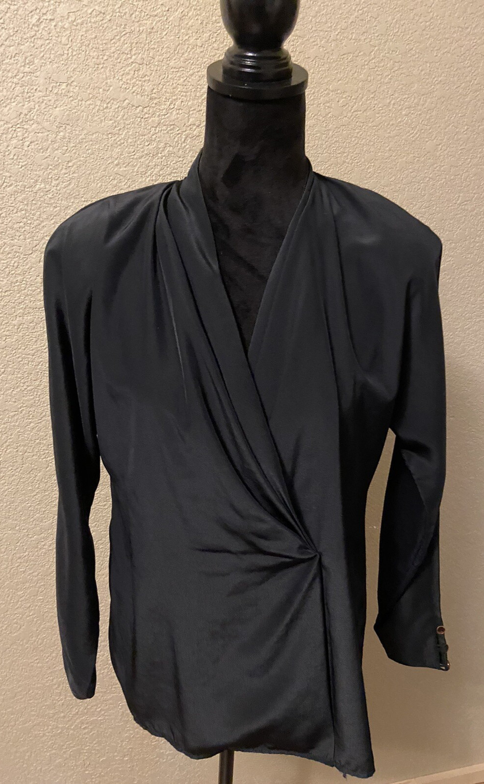 Vtg CAMPUS CASUALS OF CALIFORNIA Small S Blouse Black Faux Wrap V Neck Career