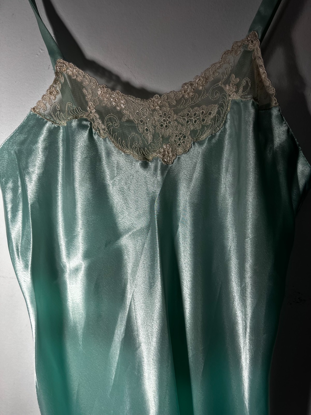 Vintage Gold Label Victoria’s Secret Short Nightgown Liquid Satin Size Small