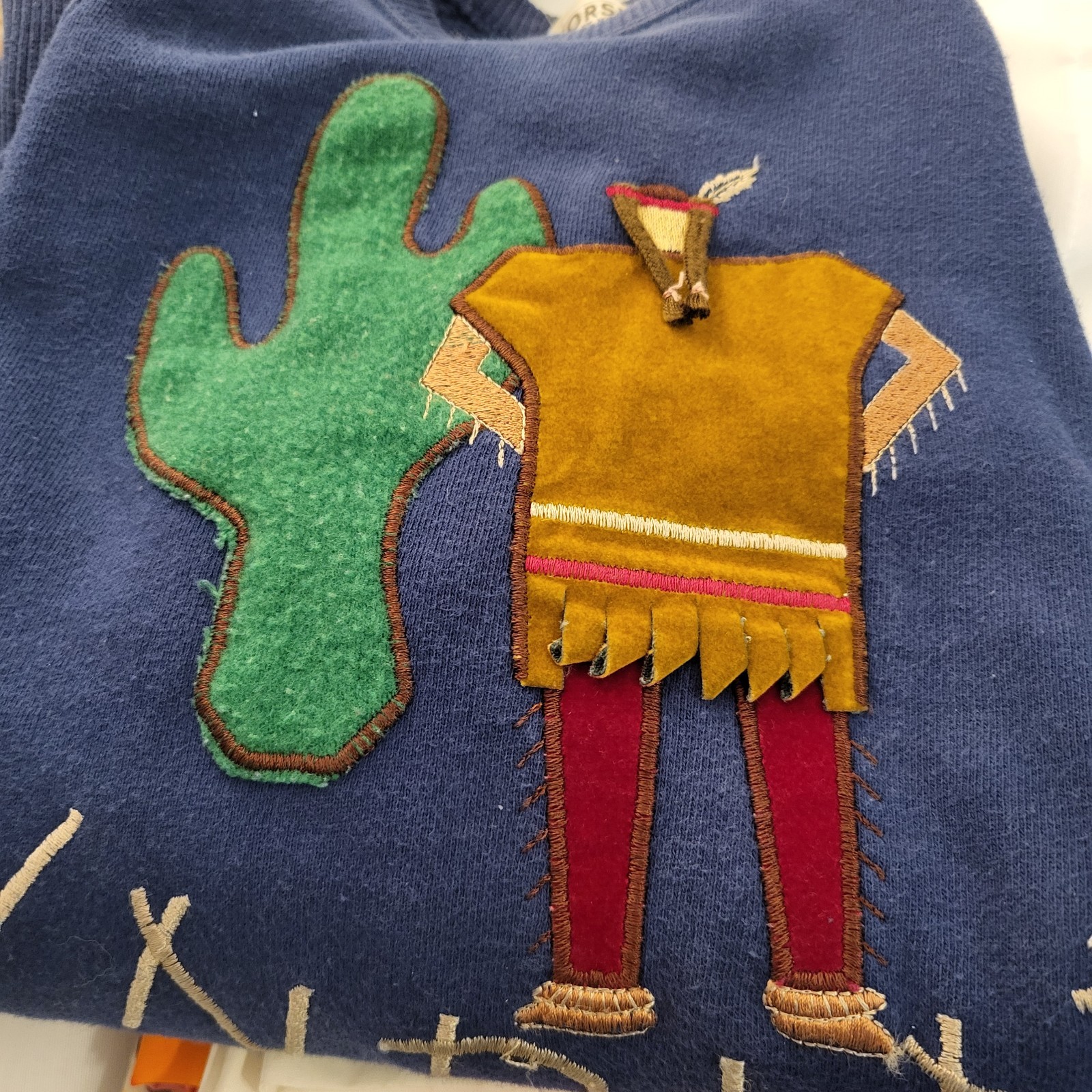 VTG 1990s ORSEN BY MIZUMI 3D Fiber Arts INDIAN Figure Blue Sweatshirt Size S-M