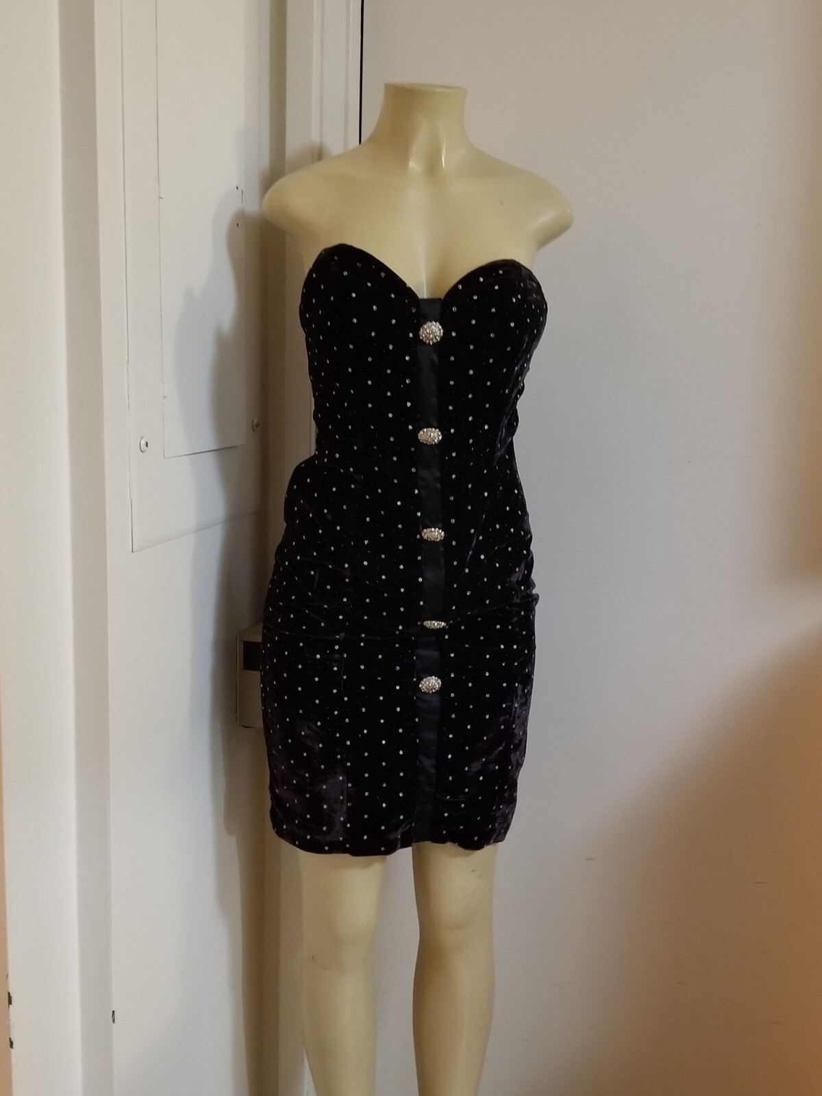 Vintage 80s Karen Okada David Howard climax velvet rhinestone dress