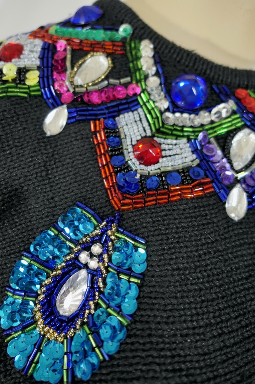 Vintage 80s Crystal Kobe Beaded Jewel Sequin Neckline Ramie Sweater M