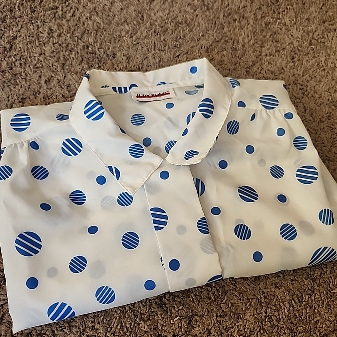 Vtg 70s Judy Bond Sheer Polka Dot Short Sleeve Blouse Dopamine Bright Button-Up