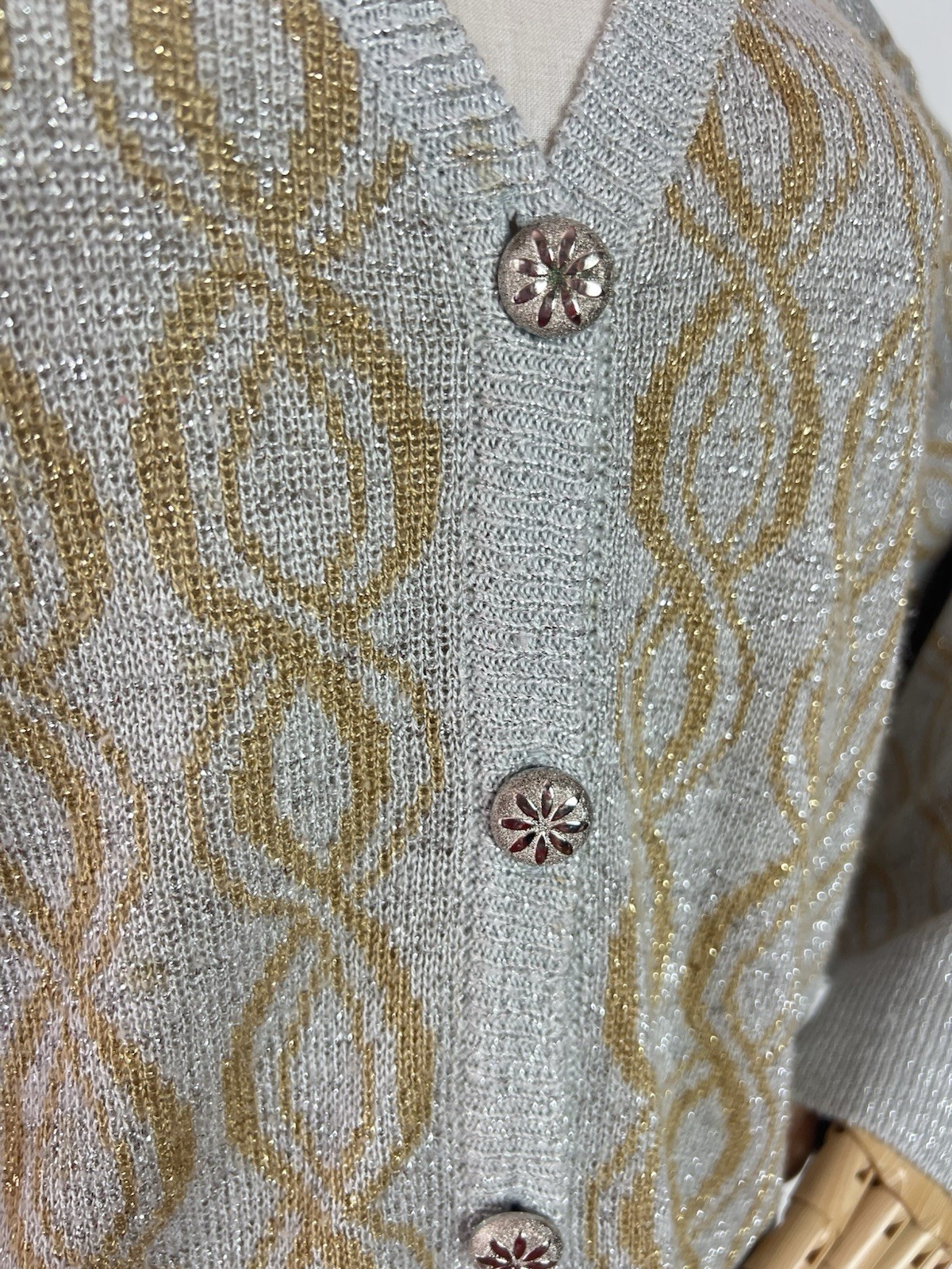 LILLY Of CALIFORNIA 80’s Vintage Women’s Silver & Gold Lurex Cardigan Sweater XL