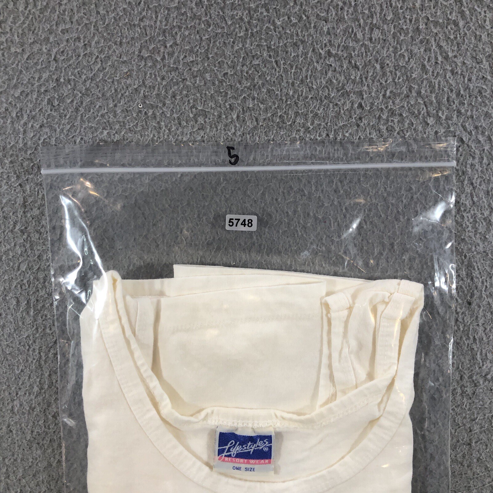 Vtg 90’s Lifestyles Resort Wear Tank Top Women’s One Size Cropped White Fish