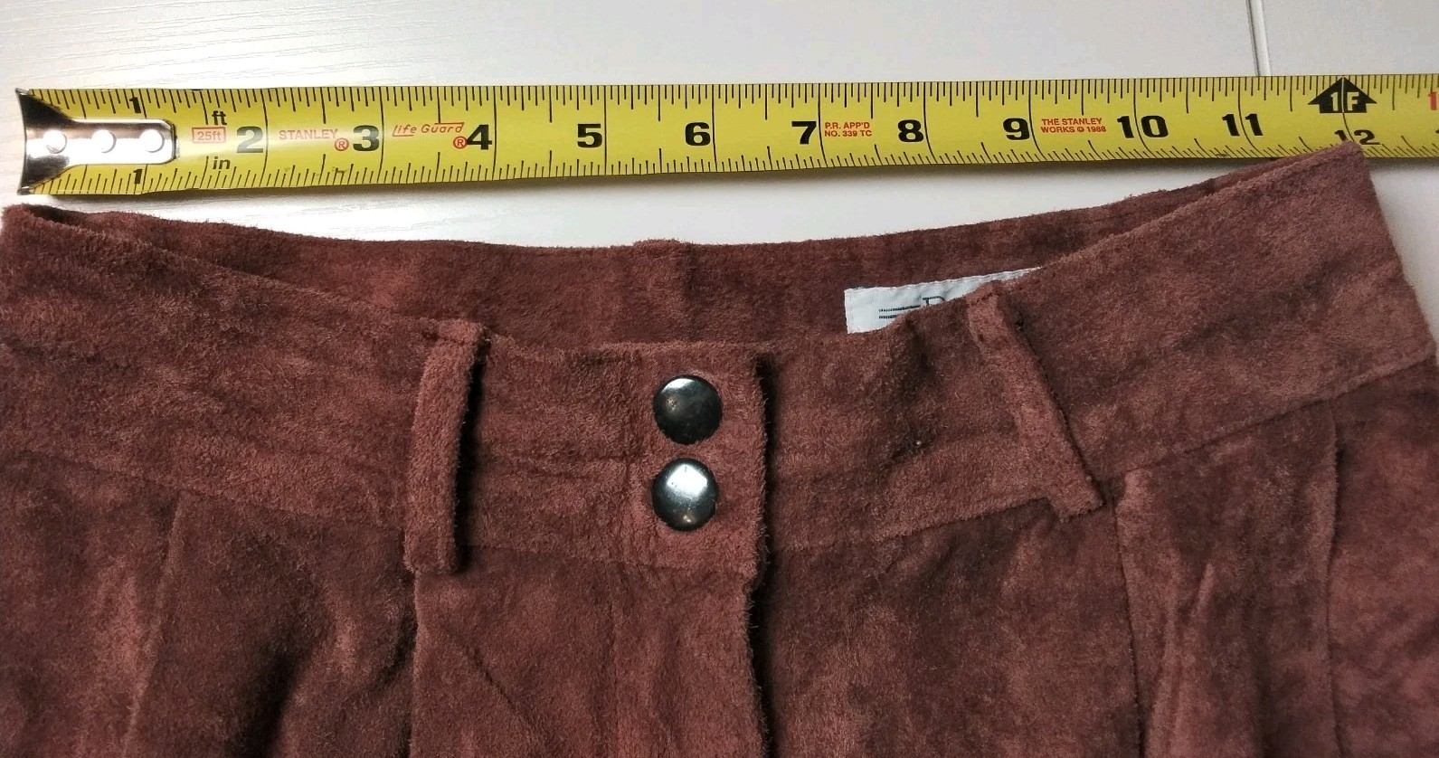 David Hollis Vintage Y2K Brown Suede Leather High Waisted Pleated Shorts SZ 6