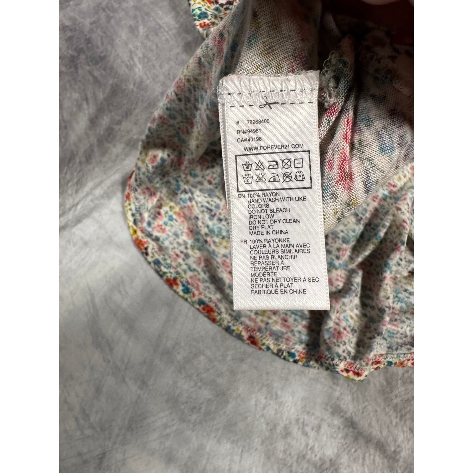 Y2K Early 2000’s Vintage Cottagecore S Cami Ruffled Neckline Coquette Forever21