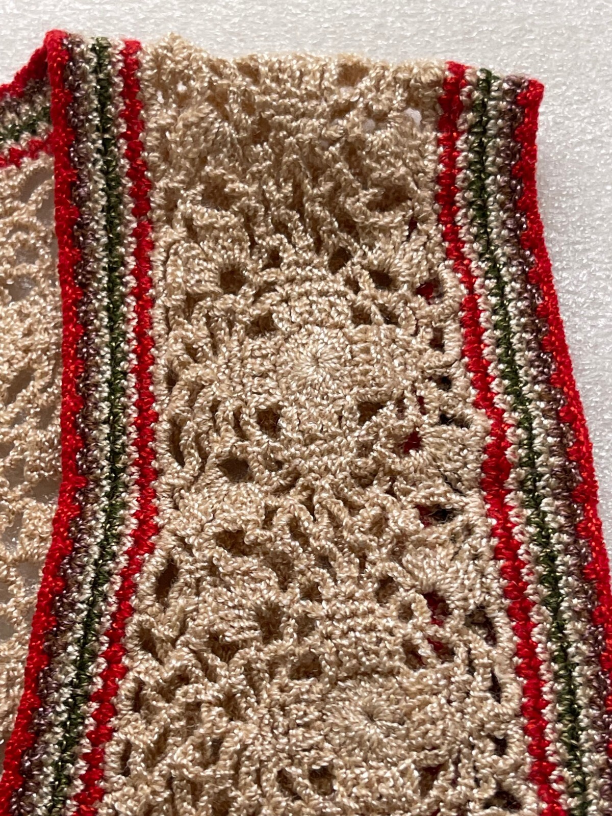 VINTAGE HANDMADE CROCHET BEIGE VEST, BUTTON FRONT, 41″ CHEST 40″ WAIST, L/XL