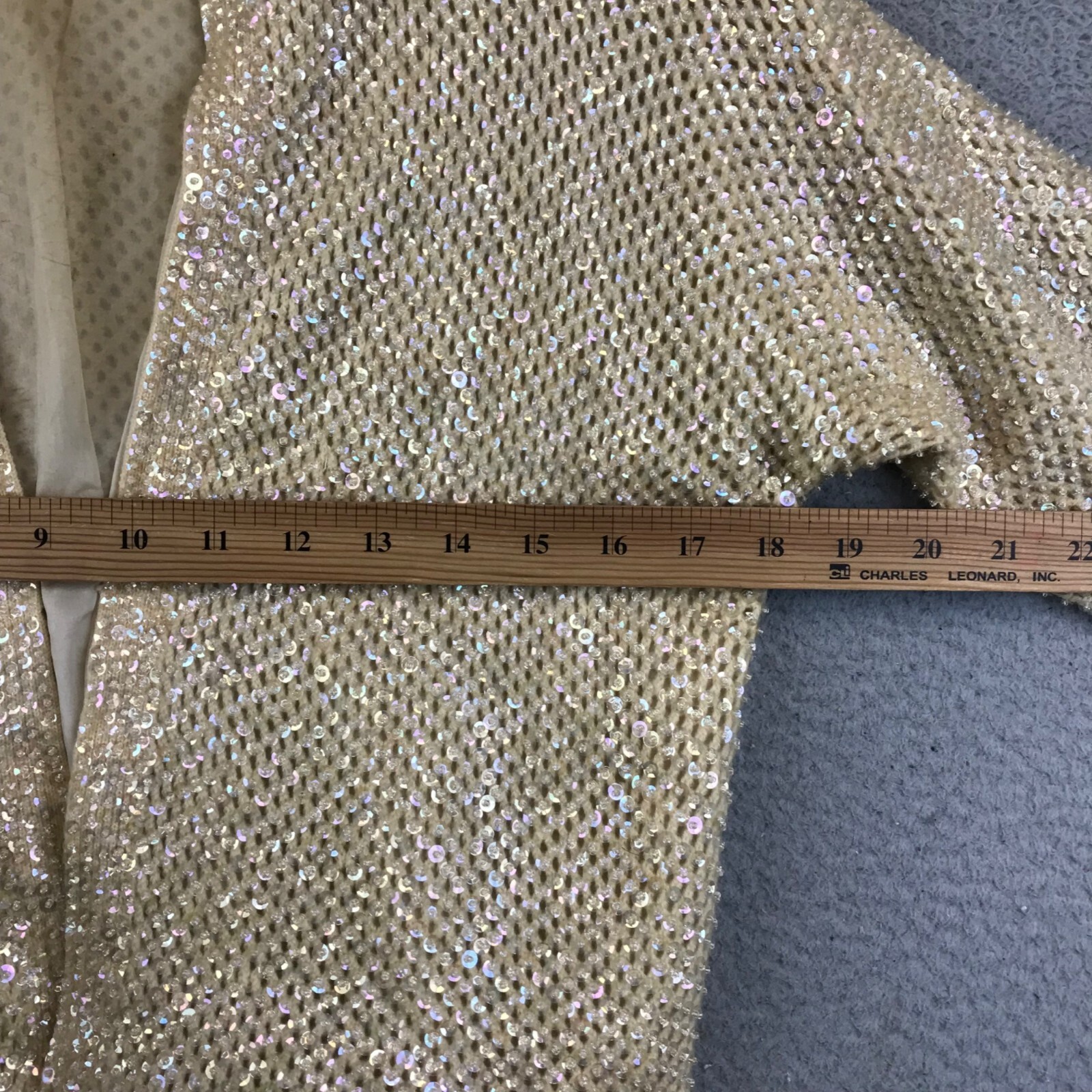 Vintage 60s Cyn Les Beaded Wool Cardigan Sweater Small
