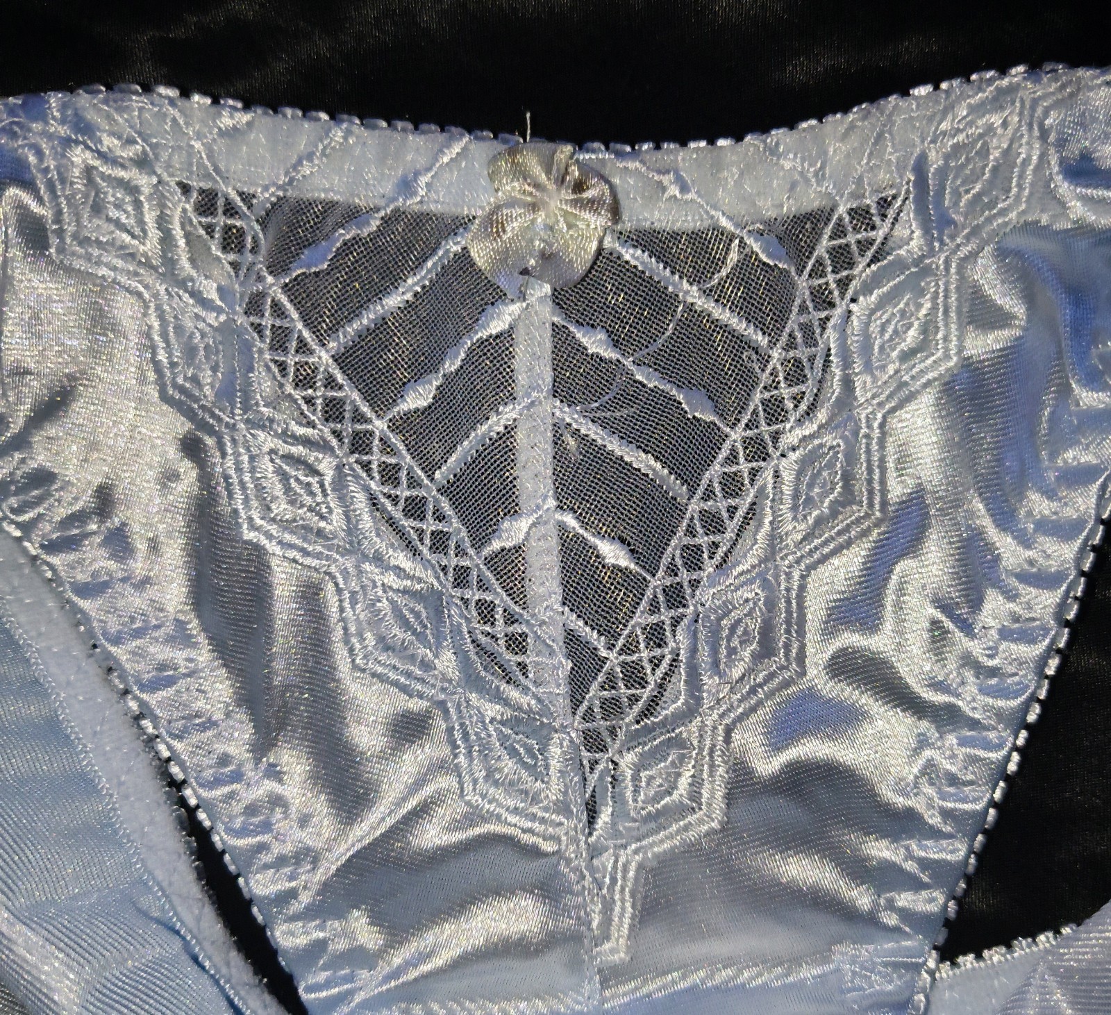 Vintage NOS Jennifer Intimates Glossy Satin & Art Deco Lace Bikini Pantie 💎 S/5