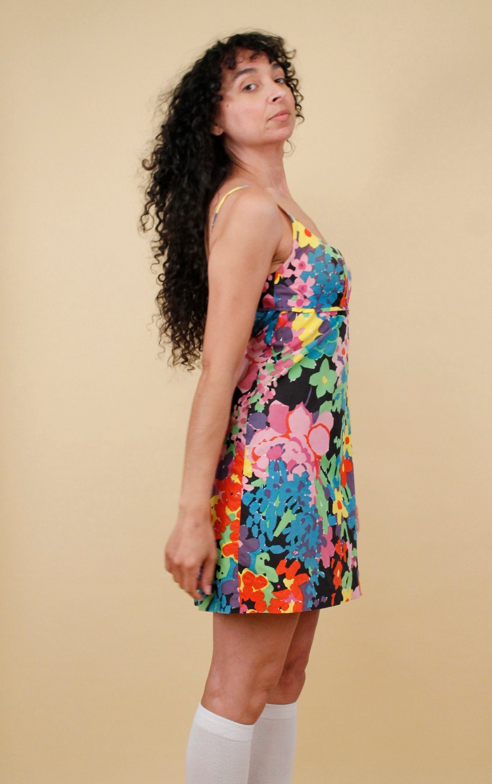 60s 70s Vtg Rainbow Floral Micro Mini Dress Open Back Psychedelic Mod B32-34″ S