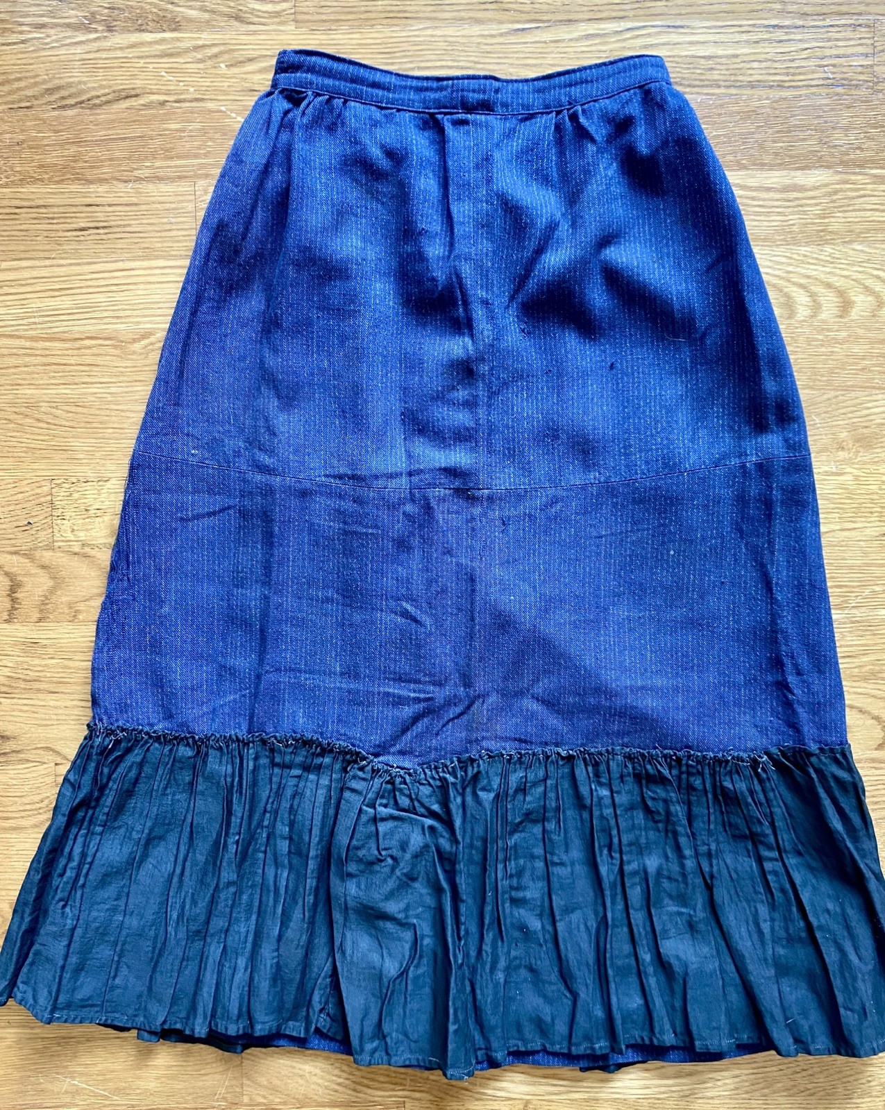 Antique 1800s early 1900s French Indigo Dyed Walking Skirt Chore Petticoat